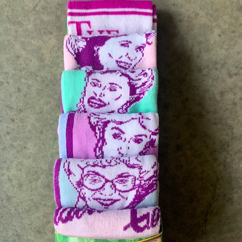 The Golden Girls 6-pack Casual Crew Socks - Picture 3 of 5